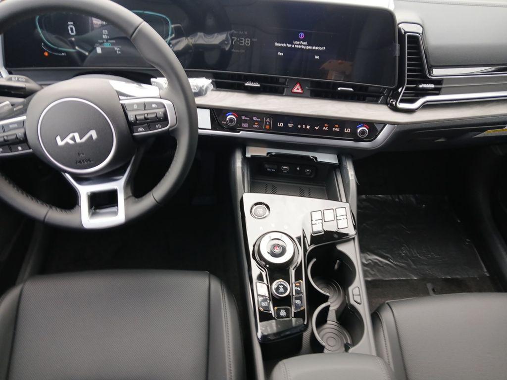 new 2025 Kia Sportage car, priced at $40,140