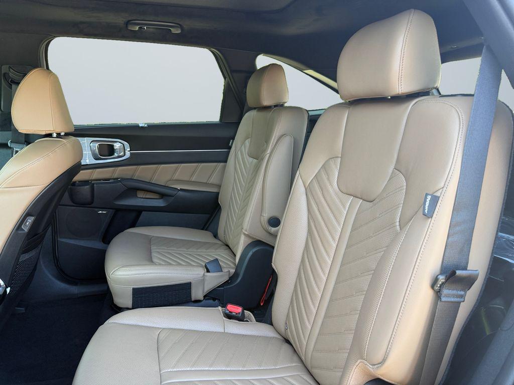 new 2025 Kia Sorento car, priced at $43,000