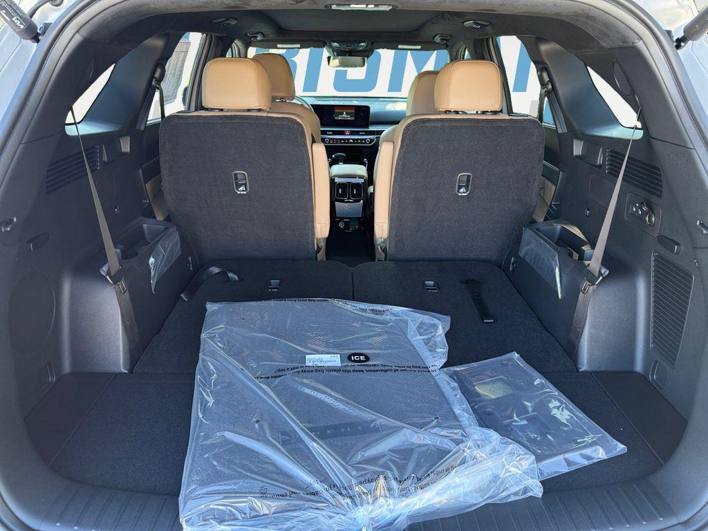 new 2025 Kia Sorento car, priced at $43,000