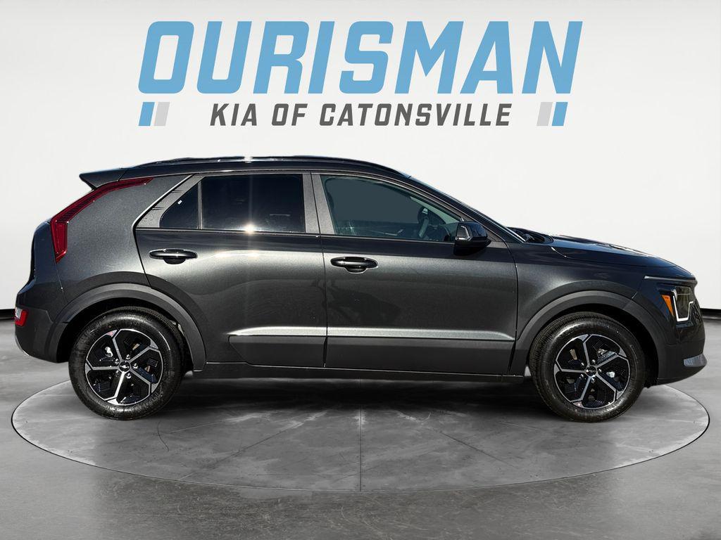 new 2026 Kia Niro car, priced at $33,286