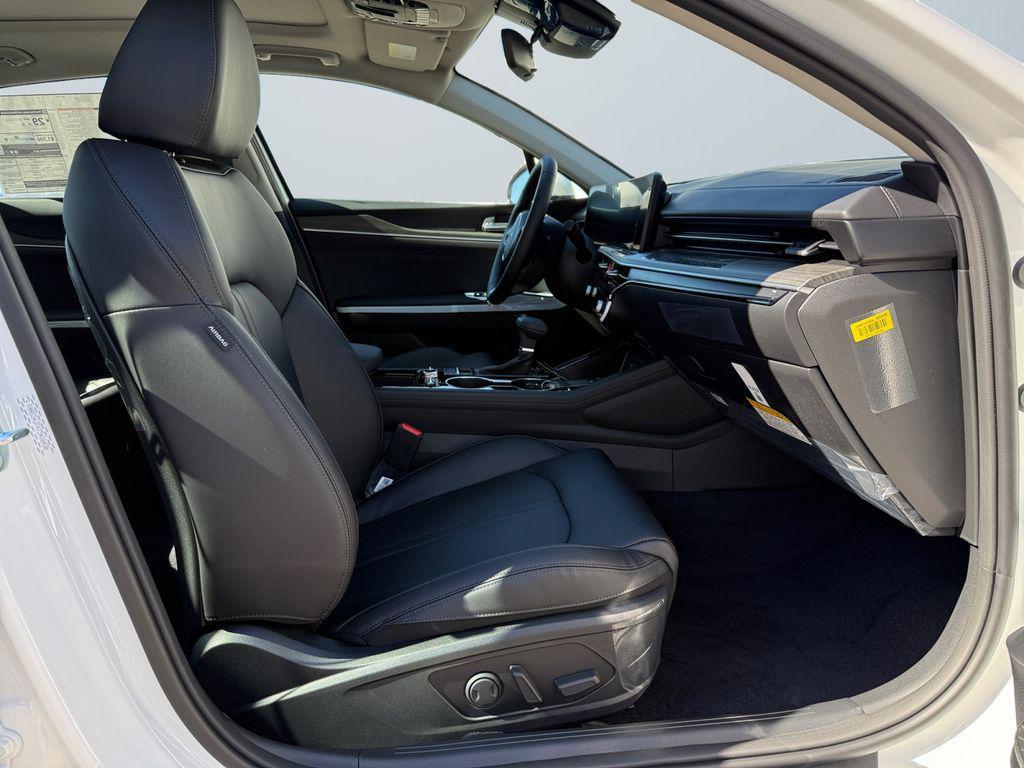 new 2026 Kia K5 car, priced at $35,275