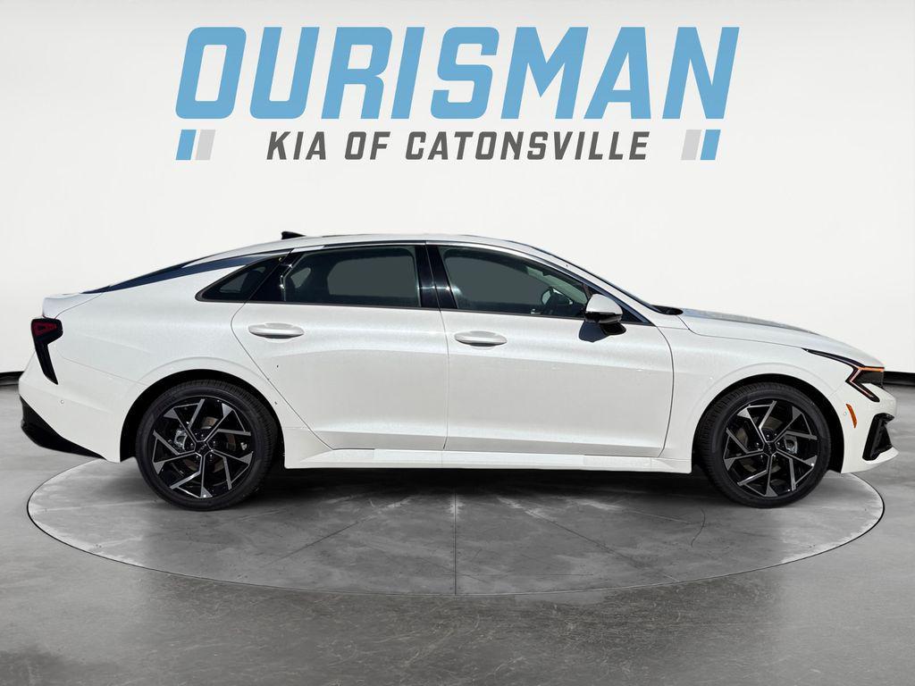 new 2026 Kia K5 car, priced at $35,275
