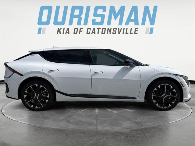new 2025 Kia EV6 car, priced at $61,075