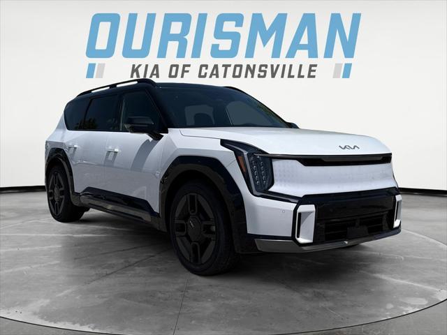 new 2026 Kia EV9 car, priced at $75,281