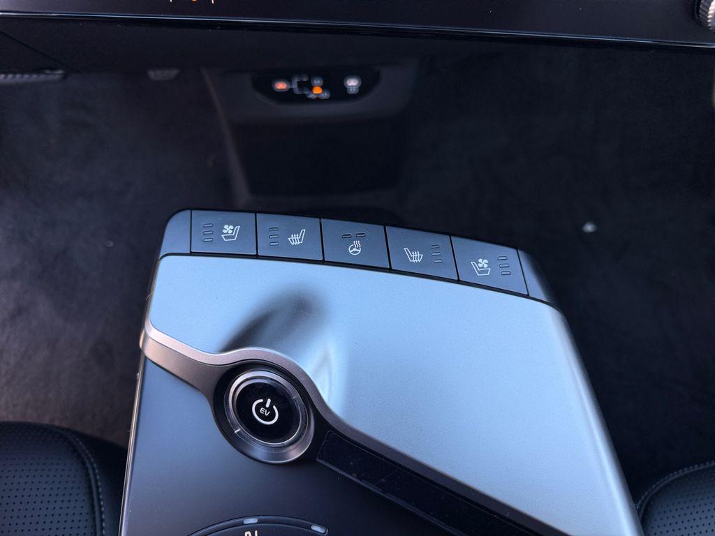 new 2025 Kia EV6 car, priced at $53,774