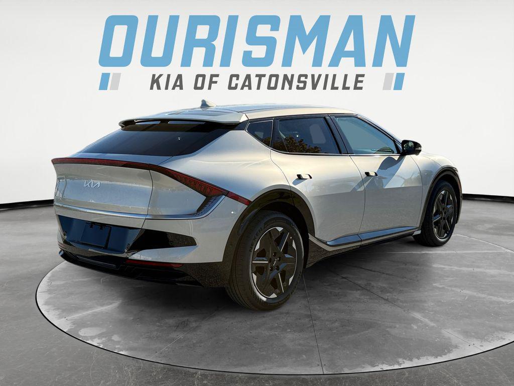 new 2025 Kia EV6 car, priced at $53,774