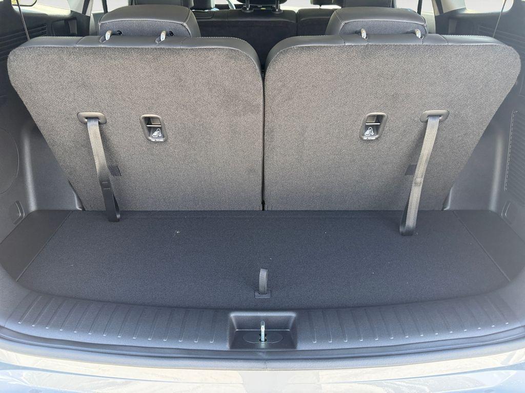 new 2025 Kia Sorento car, priced at $33,000