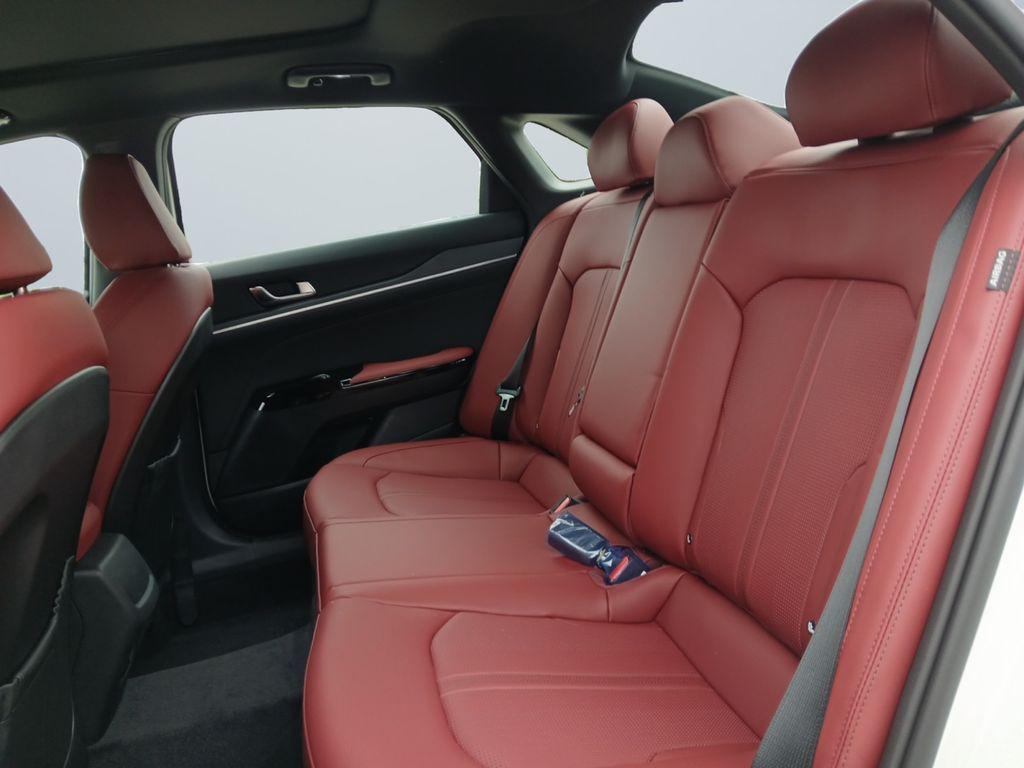 new 2025 Kia K5 car, priced at $32,301