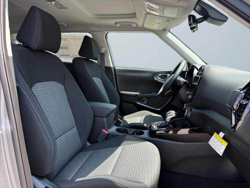 new 2025 Kia Soul car, priced at $23,183