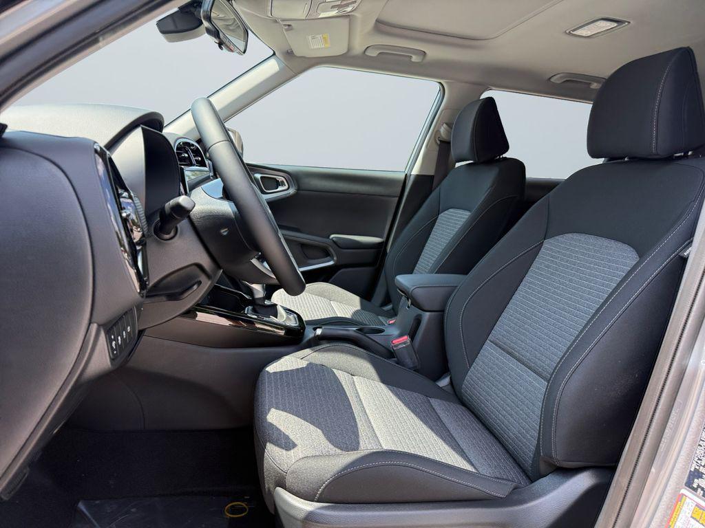 new 2025 Kia Soul car, priced at $23,183
