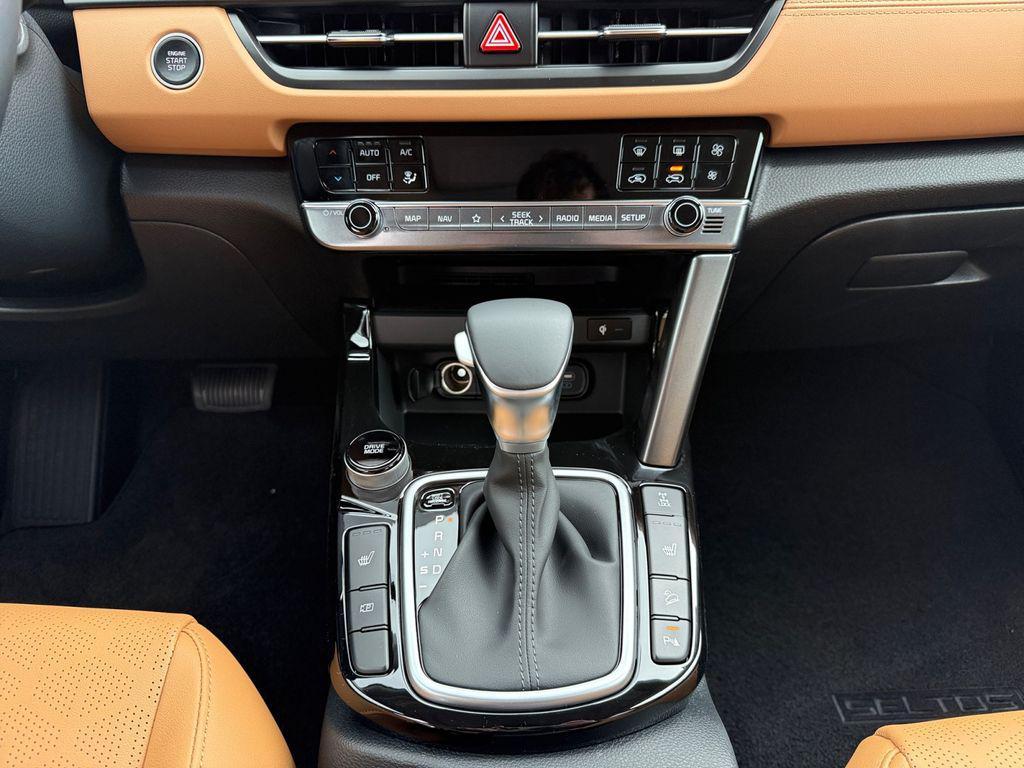 new 2026 Kia Seltos car, priced at $30,173