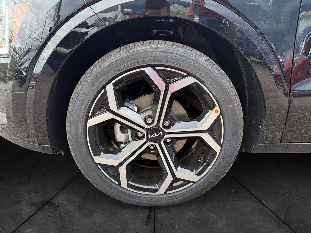 new 2025 Kia Niro car, priced at $32,746