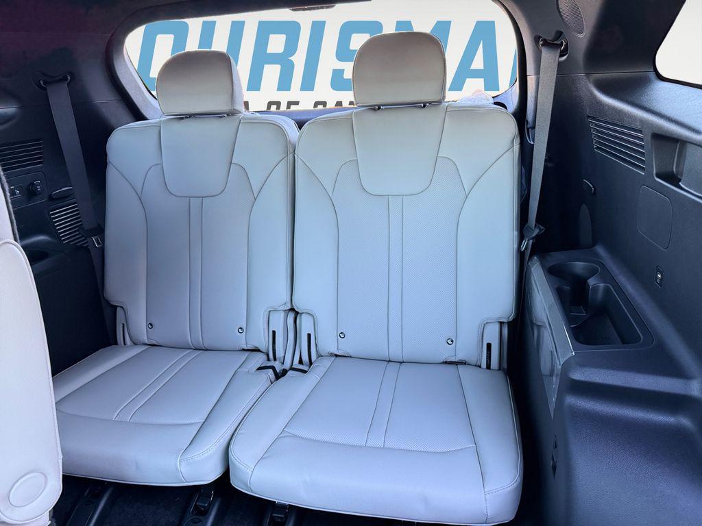 new 2026 Kia Sorento Hybrid car, priced at $46,915