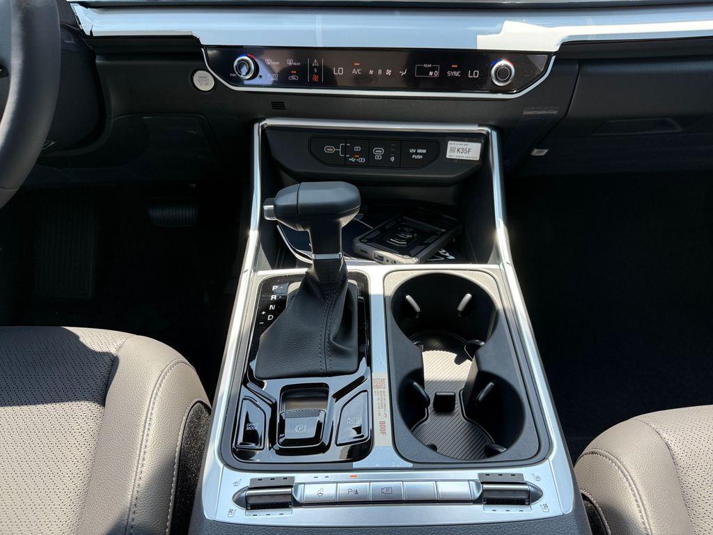 new 2026 Kia Carnival car, priced at $51,154