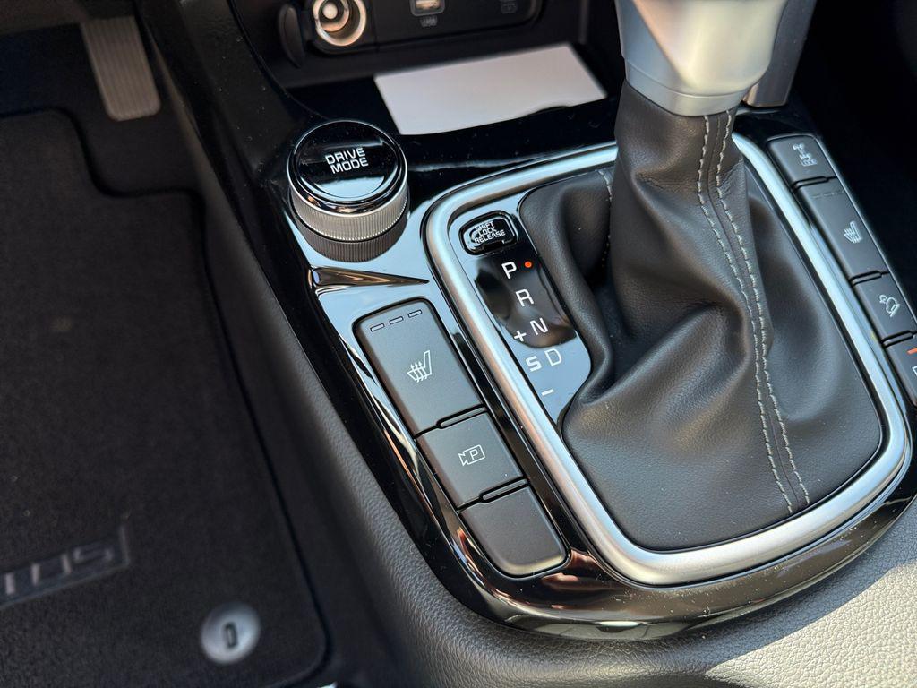 new 2026 Kia Seltos car, priced at $29,986