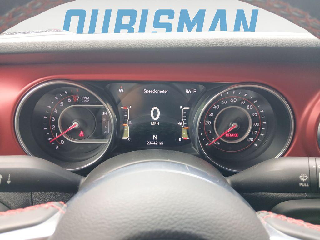 used 2021 Jeep Wrangler Unlimited car, priced at $33,000