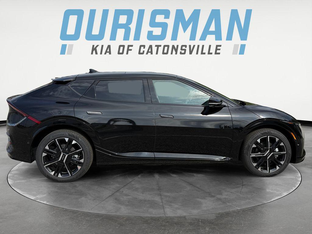 new 2025 Kia EV6 car, priced at $47,800