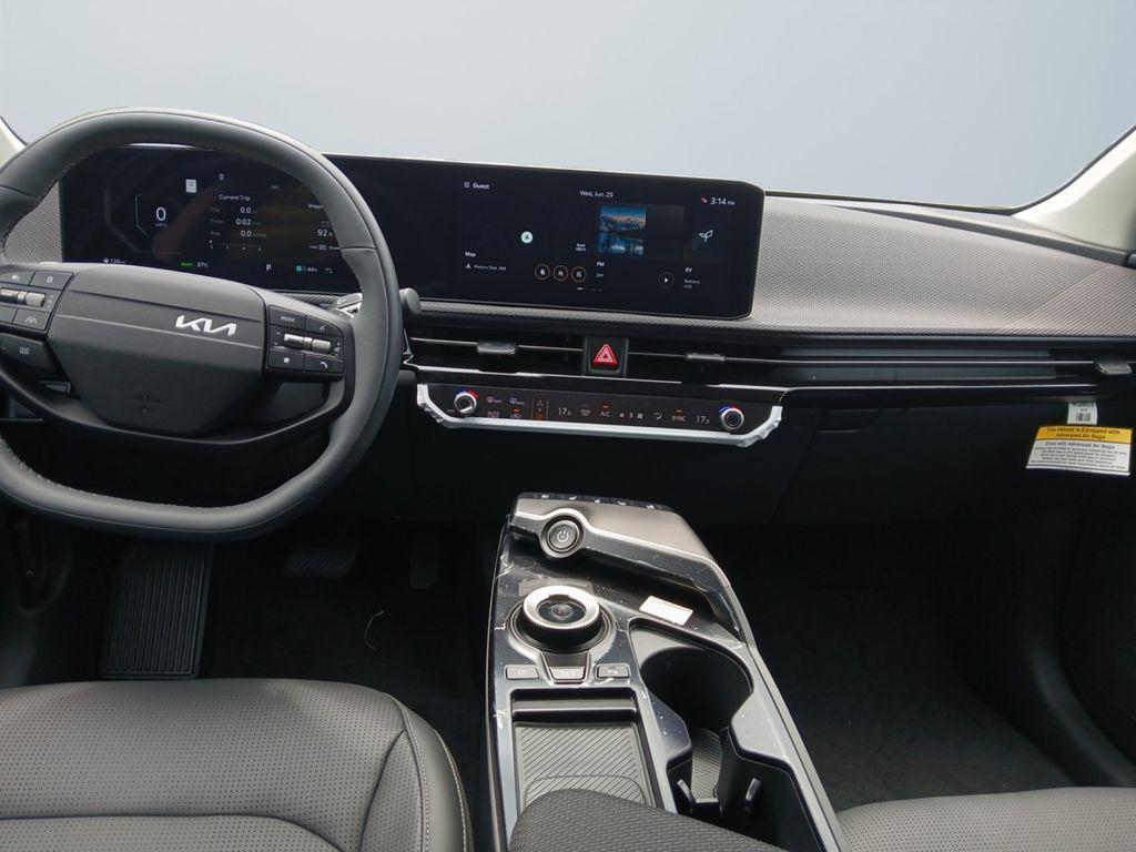 new 2025 Kia EV6 car, priced at $44,000