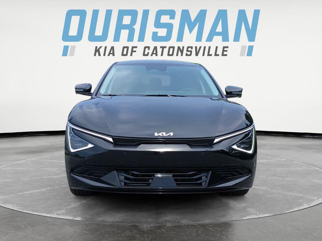 new 2025 Kia EV6 car, priced at $44,000