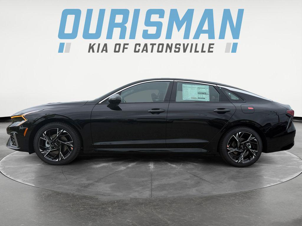 new 2026 Kia K5 car, priced at $30,121