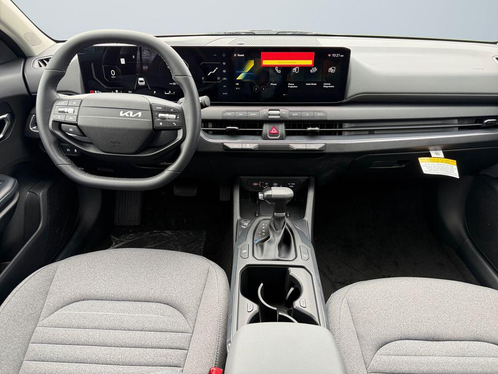 new 2025 Kia K4 car, priced at $24,346