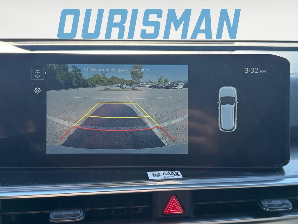 new 2025 Kia Sorento Hybrid car, priced at $35,300