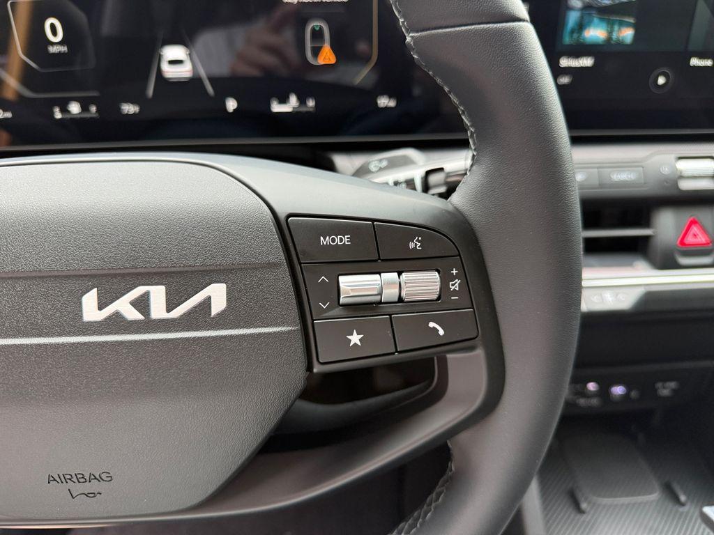 new 2025 Kia K4 car, priced at $24,394