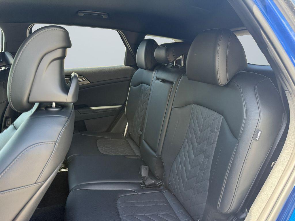 new 2025 Kia Sportage car, priced at $29,500