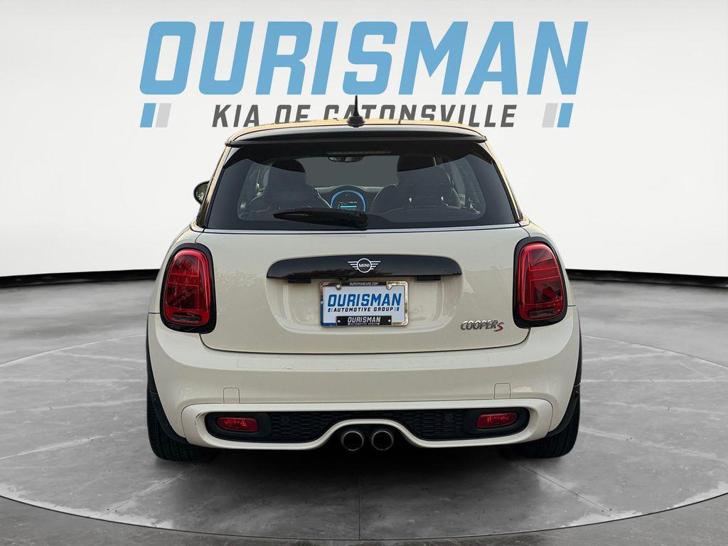 used 2019 MINI Hardtop car, priced at $16,000