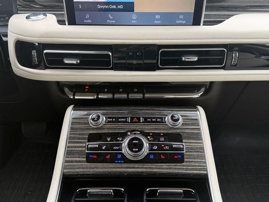 used 2021 Lincoln Aviator car, priced at $44,800