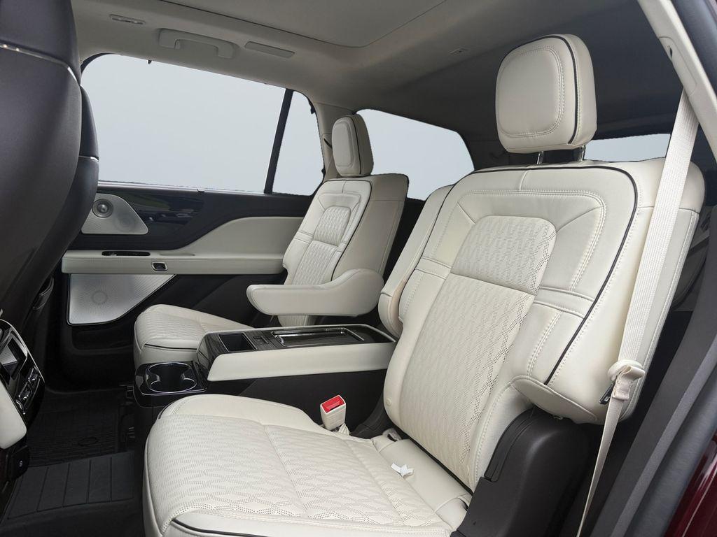 used 2021 Lincoln Aviator car, priced at $44,800