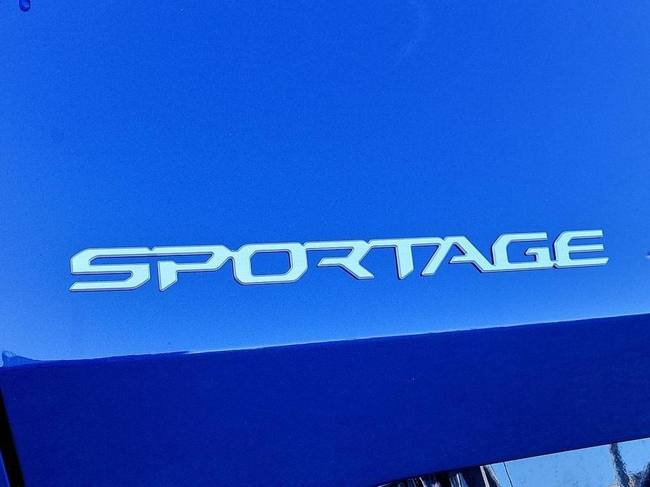 new 2024 Kia Sportage car, priced at $35,529