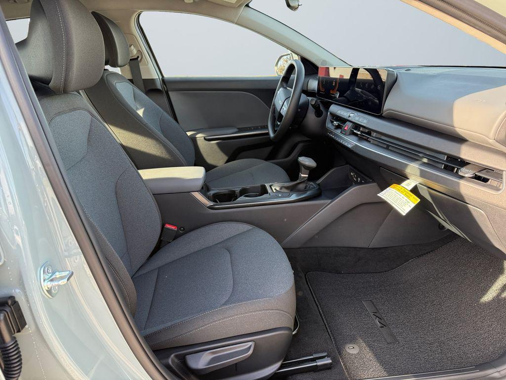 new 2025 Kia K4 car, priced at $23,400