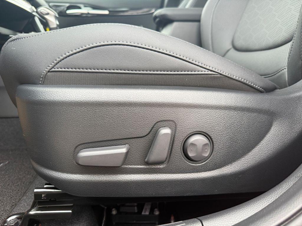 new 2026 Kia Seltos car, priced at $32,424