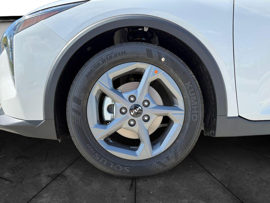 new 2025 Kia K4 car, priced at $23,709