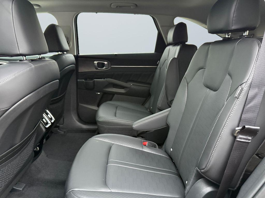 new 2026 Kia Sorento car, priced at $43,776
