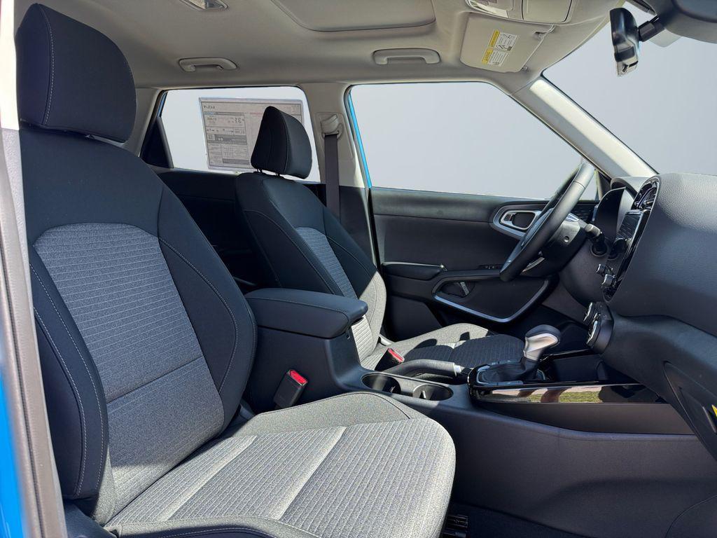 new 2025 Kia Soul car, priced at $25,240