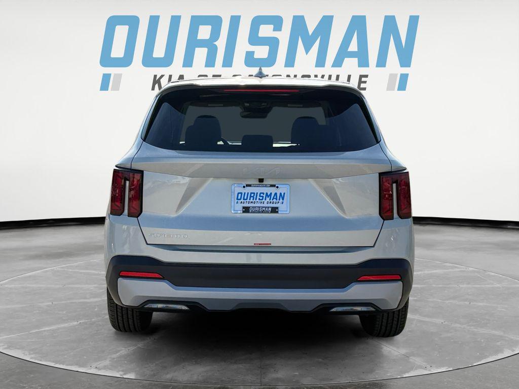 new 2026 Kia Sorento car, priced at $32,515