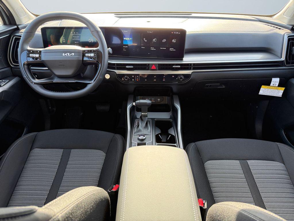 new 2026 Kia Sorento car, priced at $32,515