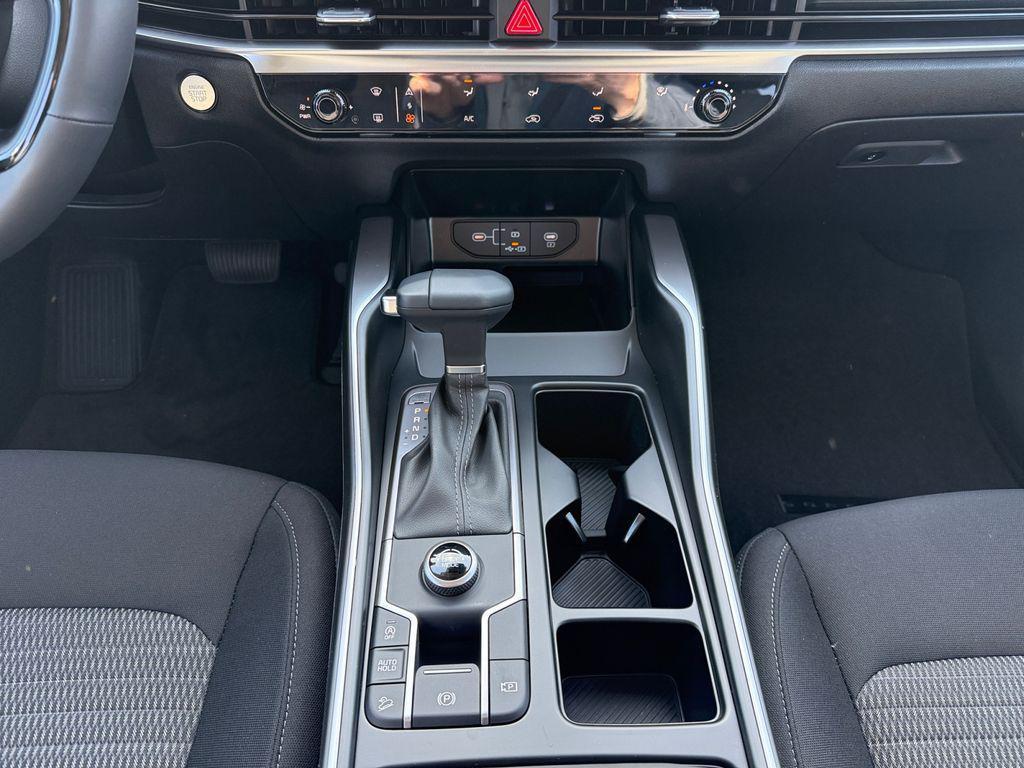 new 2026 Kia Sorento car, priced at $32,515