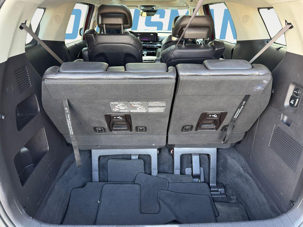 used 2022 Kia Carnival car, priced at $29,600