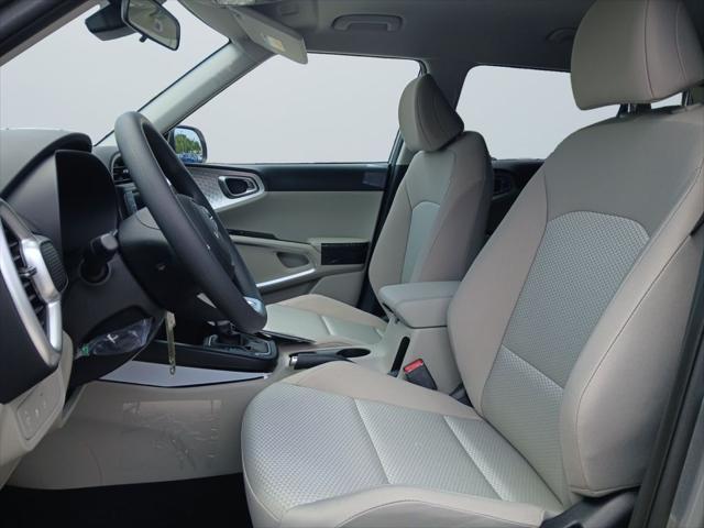 new 2025 Kia Soul car, priced at $19,300