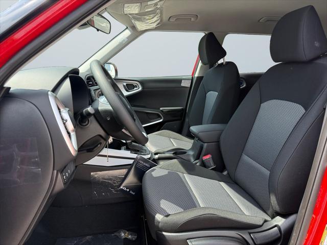 new 2025 Kia Soul car, priced at $21,658
