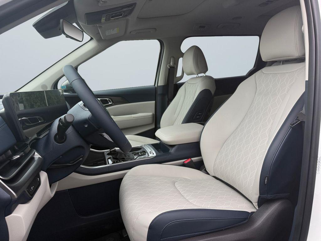 new 2026 Kia Carnival car, priced at $47,314