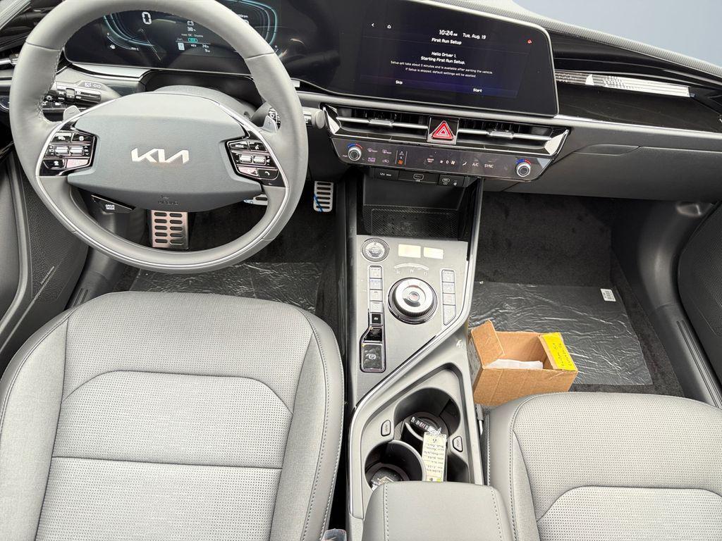 new 2025 Kia Niro car, priced at $38,000