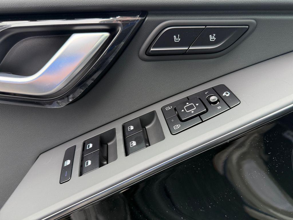 new 2025 Kia Niro car, priced at $38,000