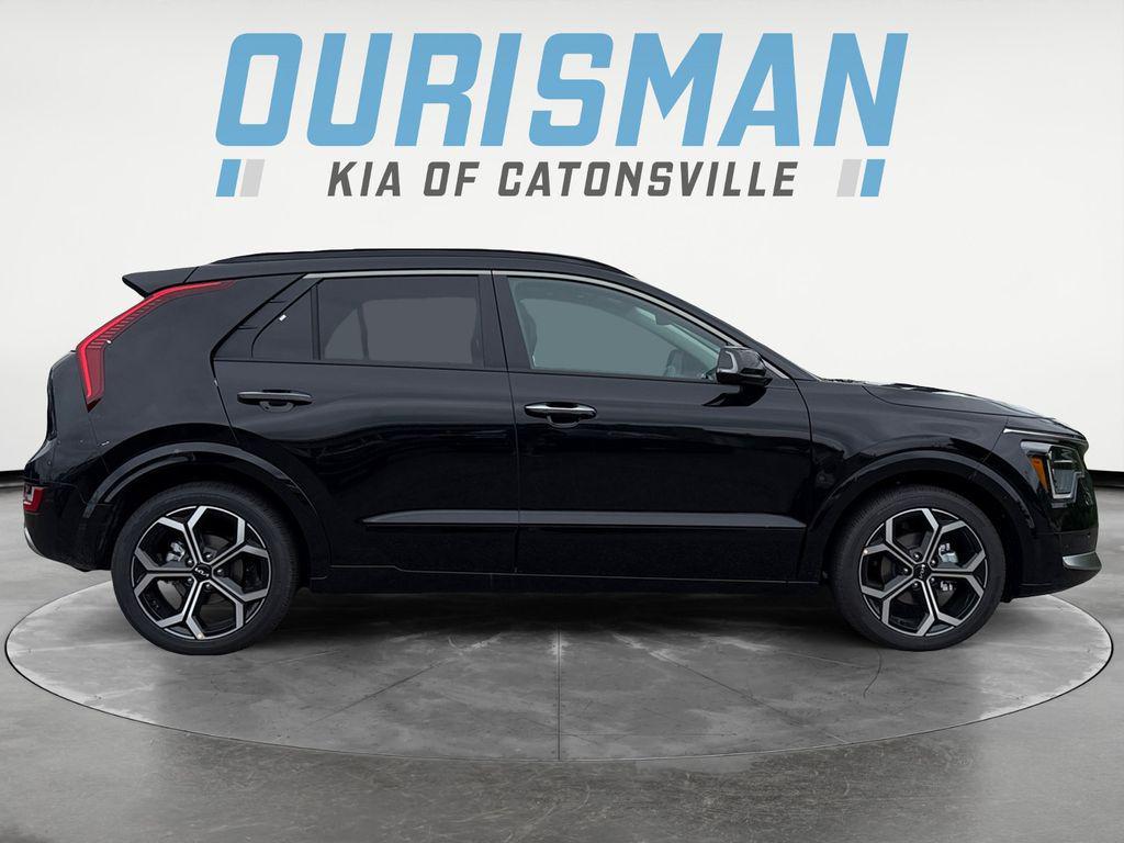 new 2025 Kia Niro car, priced at $38,000