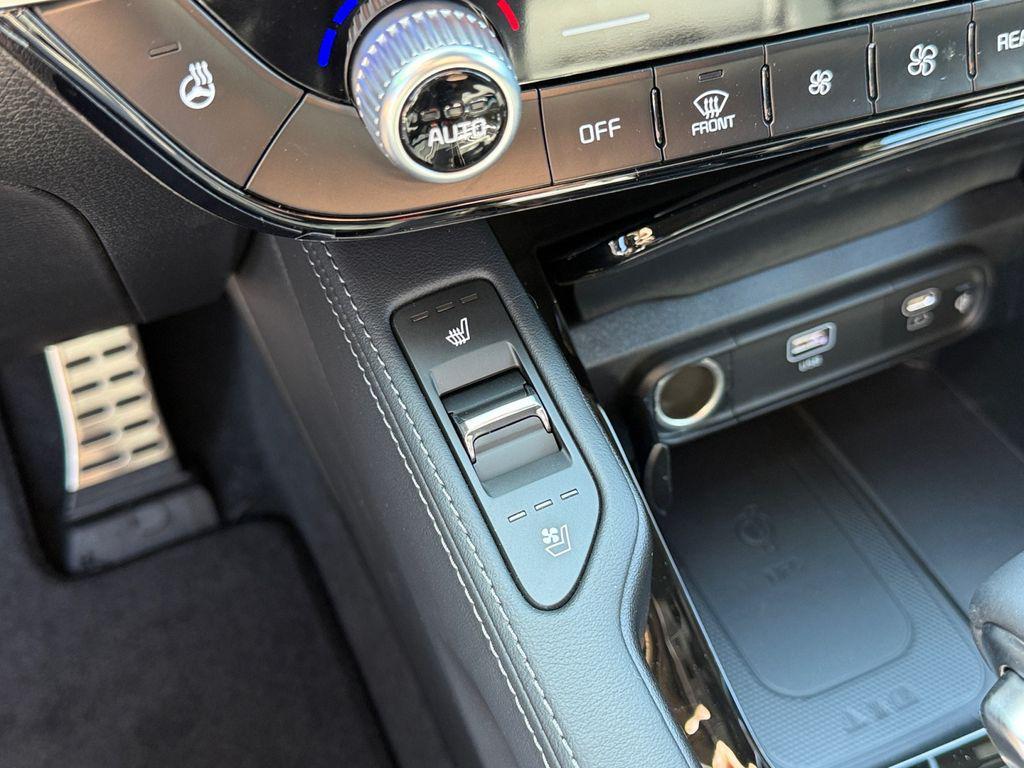 new 2025 Kia Telluride car, priced at $52,244