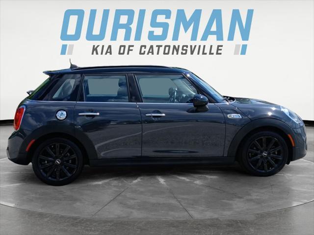 used 2019 MINI Hardtop car, priced at $15,800