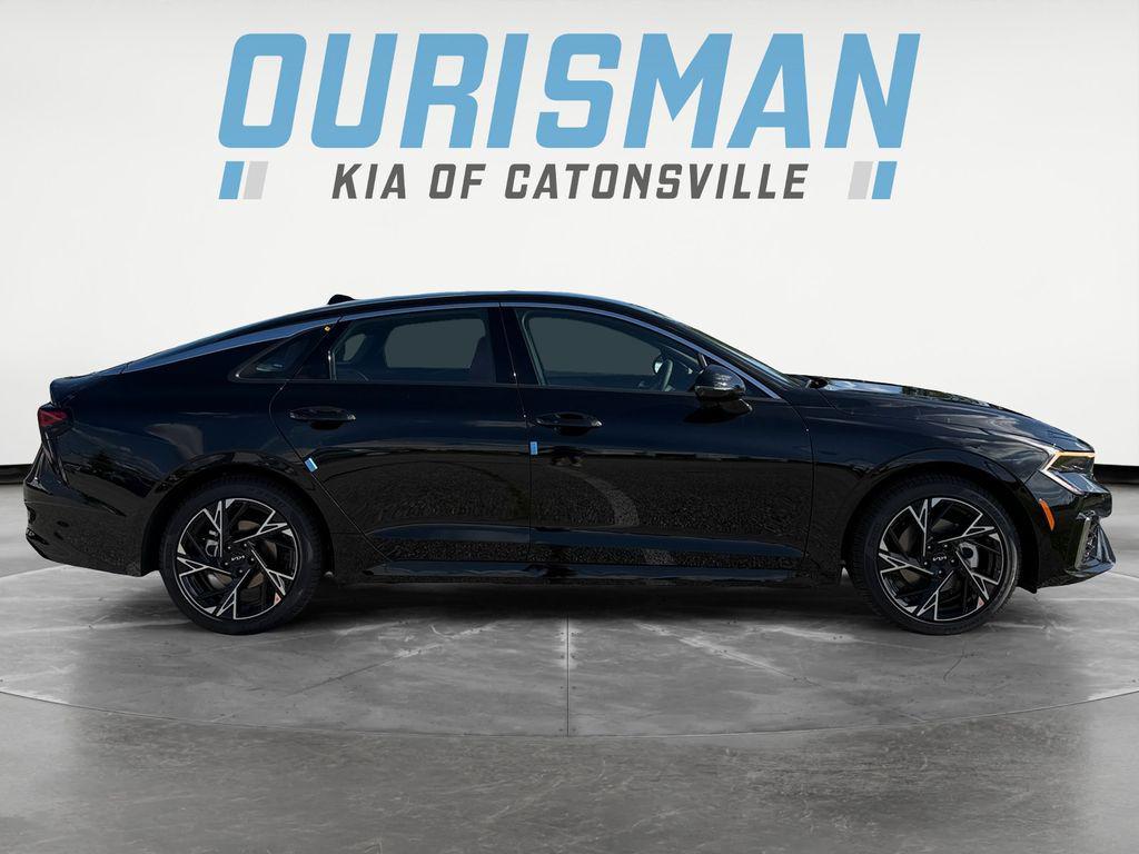 new 2026 Kia K5 car, priced at $30,470